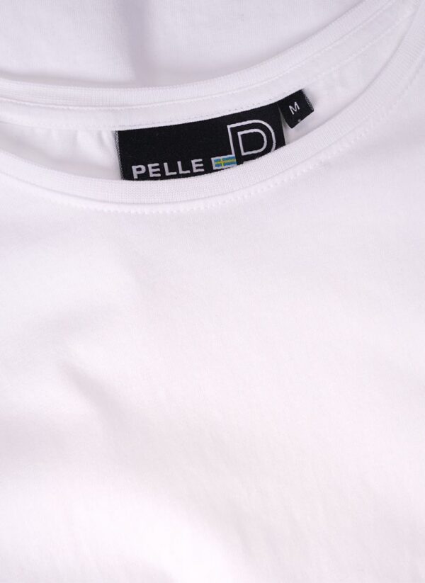 pelle p t shirt badge tee vit pp5911 0100 d Nautical Store